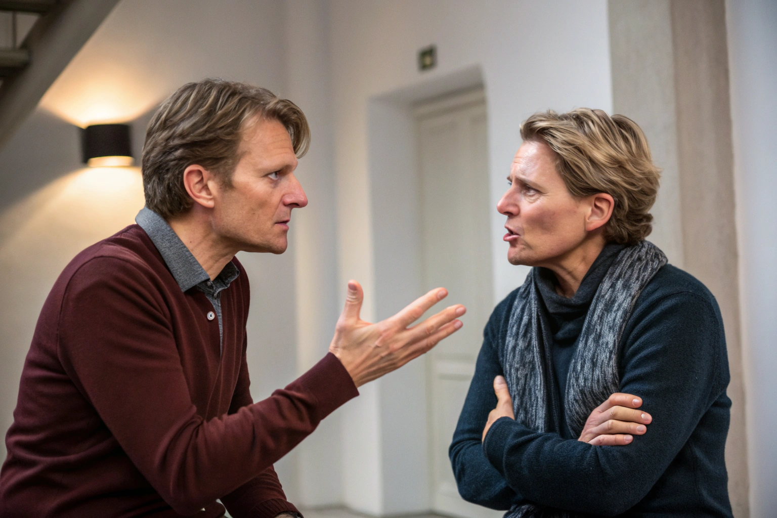 Contrast tussen defensief en open, verschillende bewustzijnsstaten in relaties